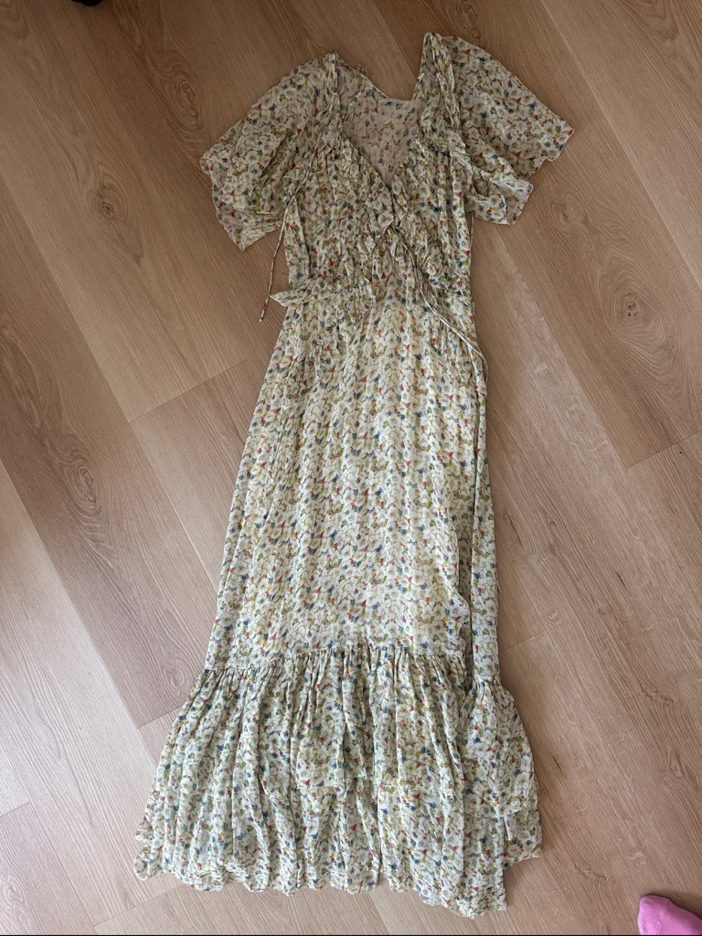 Doen Pale Yellow Floral Ruffle Maxi Dress